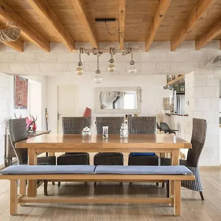 Villa Familial « Le Ribet » *